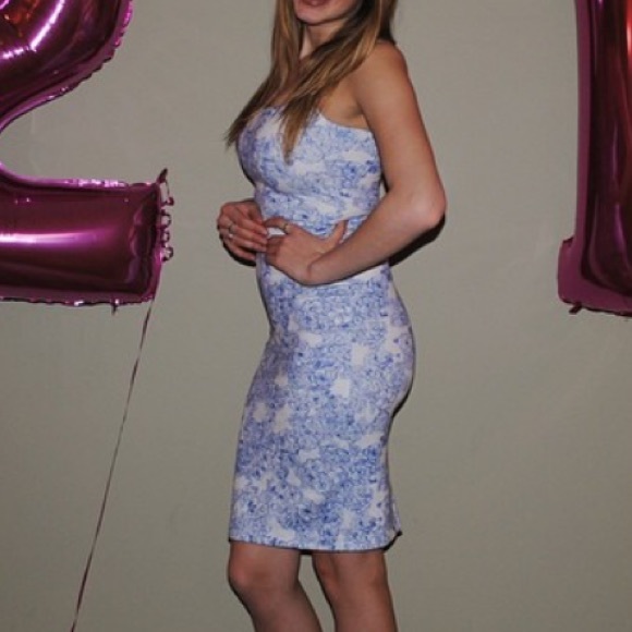 White and Blue Floral American Apparel Tank Dress✨ - Picture 5 of 5